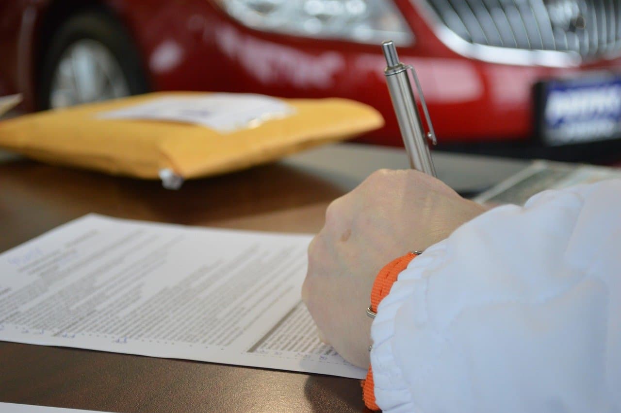 How Do You Qualify for a Conventional Mortgage?
